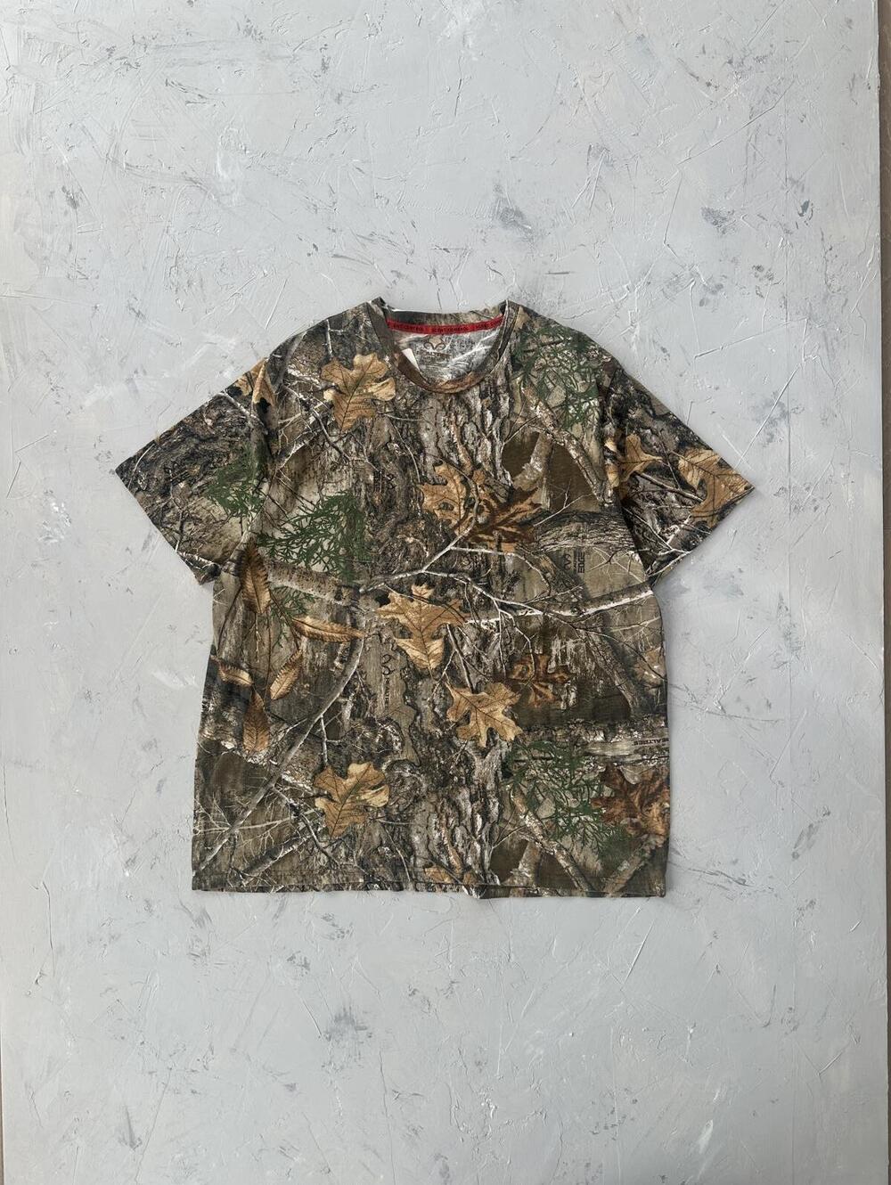 Real tree tee